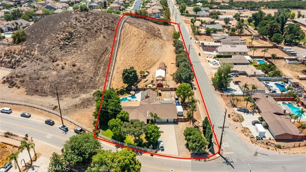 1390 Corona Avenue, Norco, California 92860 home-pic-0